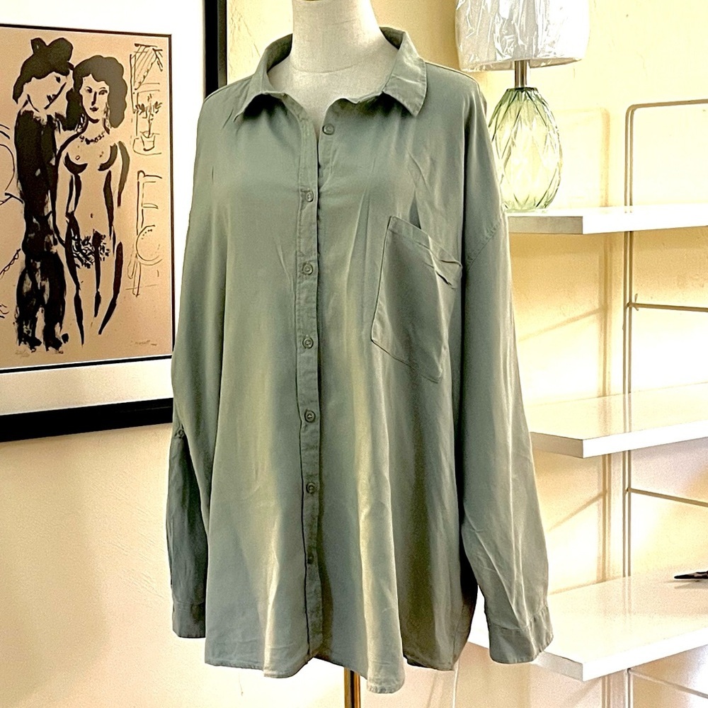Risen,Oversized Viscous/Linen Blend,Buttoned Shirt,Roll & Button Sleeve,Size 2X - Picture 9 of 16